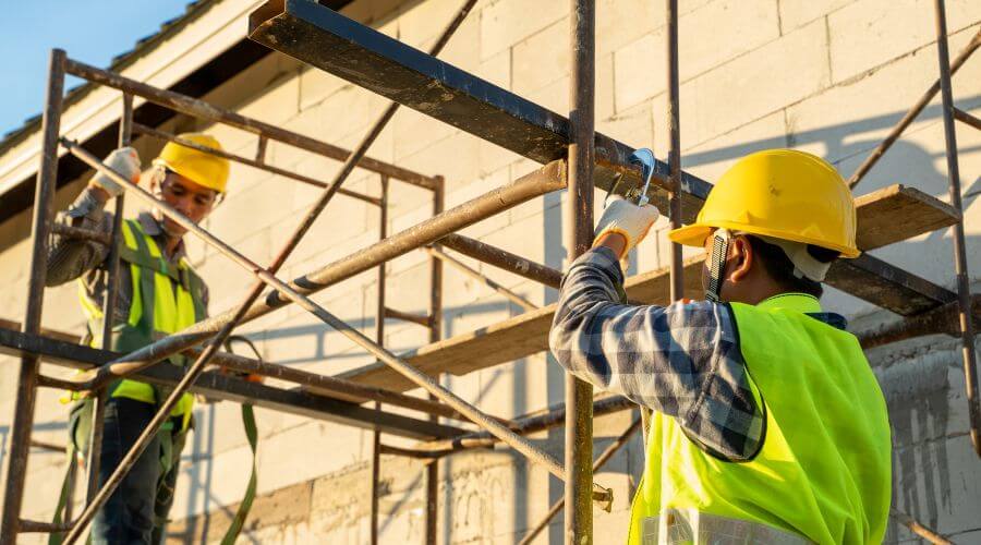 Professional fairlawn roofing services in Renner, SD